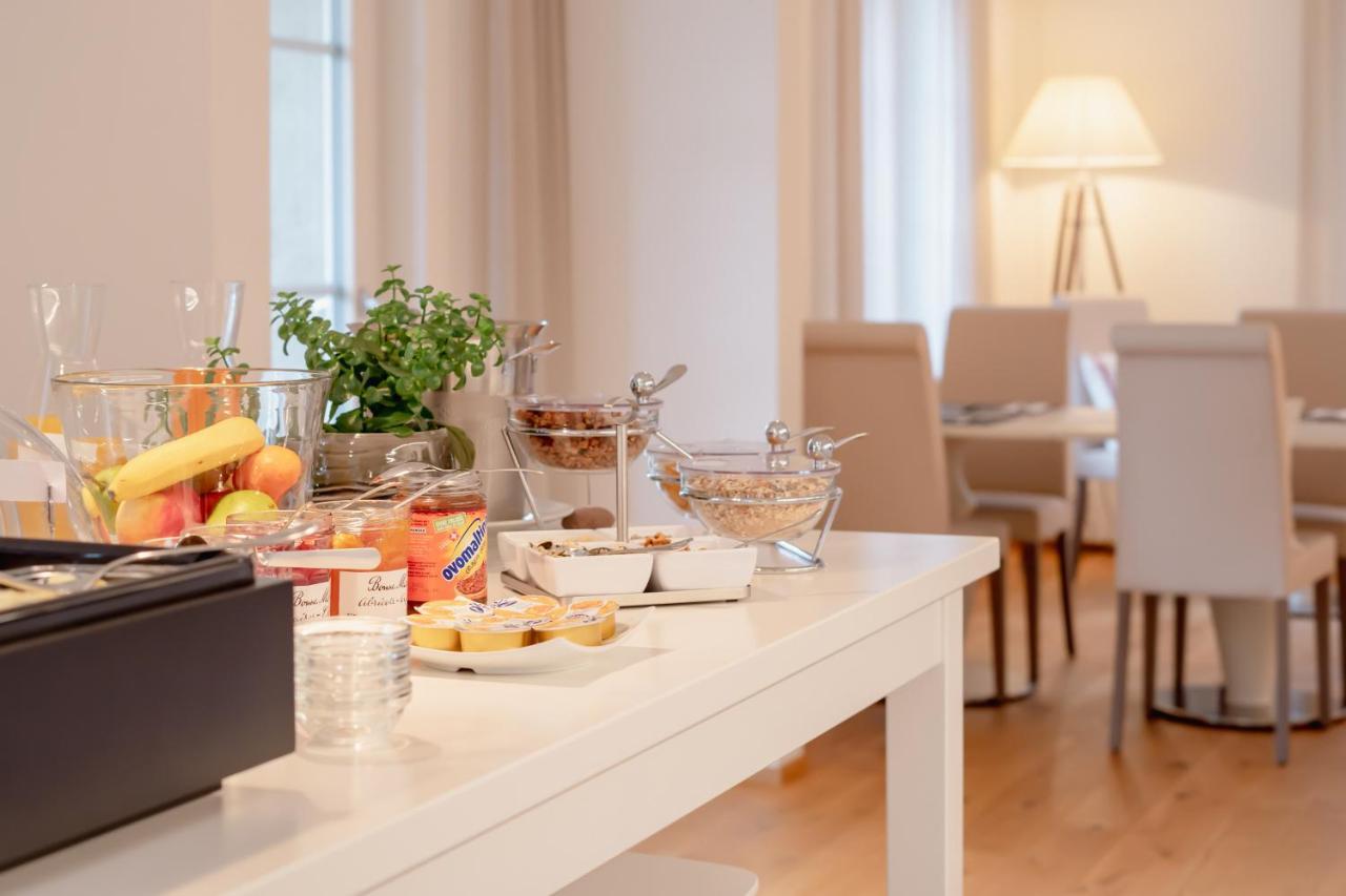 Verena'S Boutique Villa Au Lac Sachseln Bagian luar foto