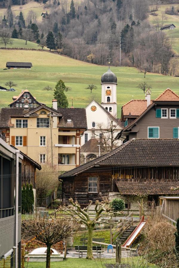 Verena'S Boutique Villa Au Lac Sachseln Bagian luar foto