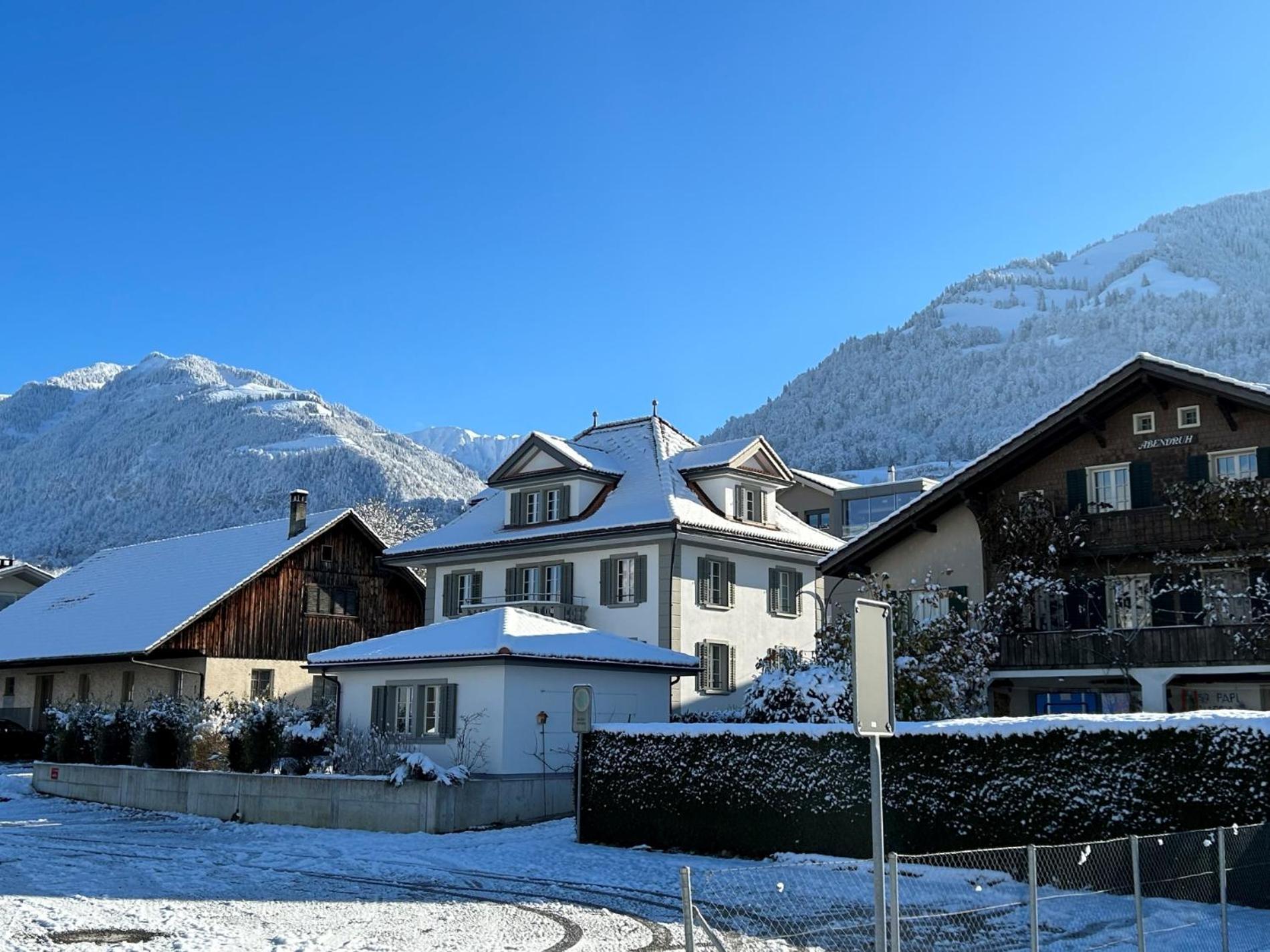 Verena'S Boutique Villa Au Lac Sachseln Bagian luar foto