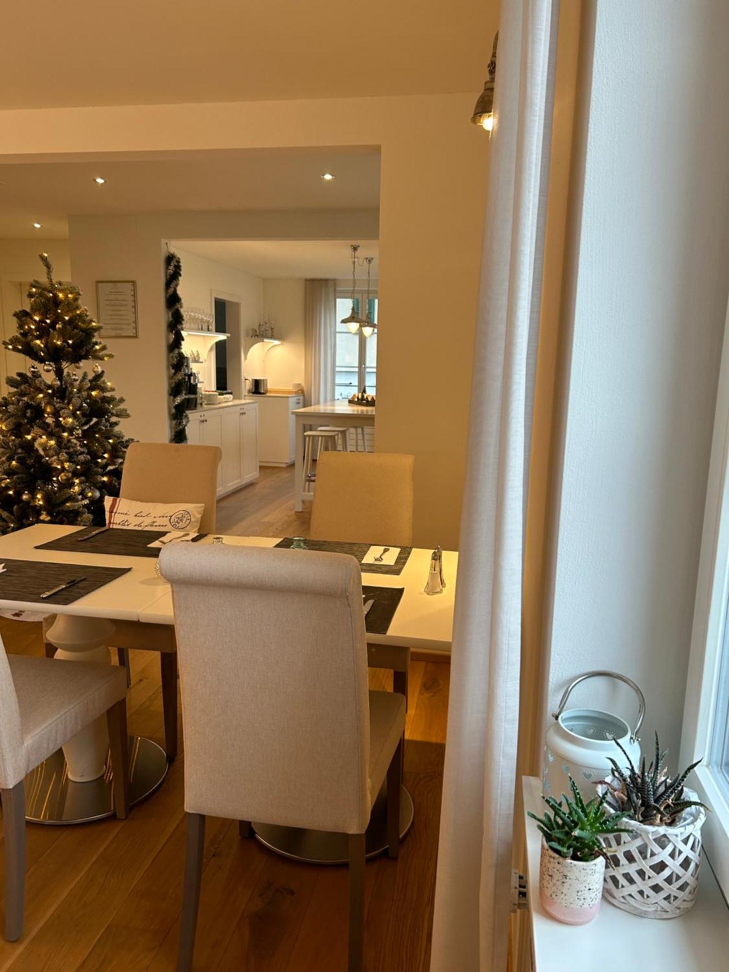 Verena'S Boutique Villa Au Lac Sachseln Bagian luar foto